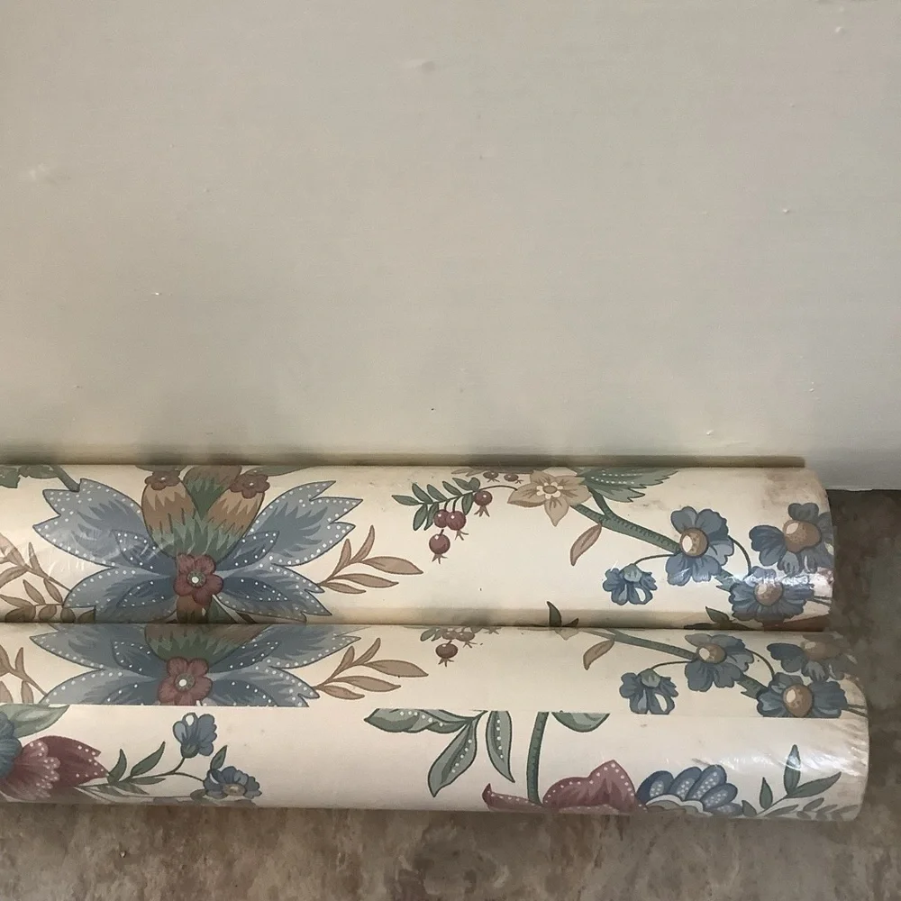 Vintage Imperial Wallcoverings Wallpaper Red Blue Green Floral Vine Unopened New